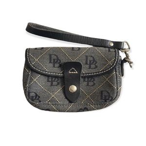 Dooney & Bourke Wristlet
